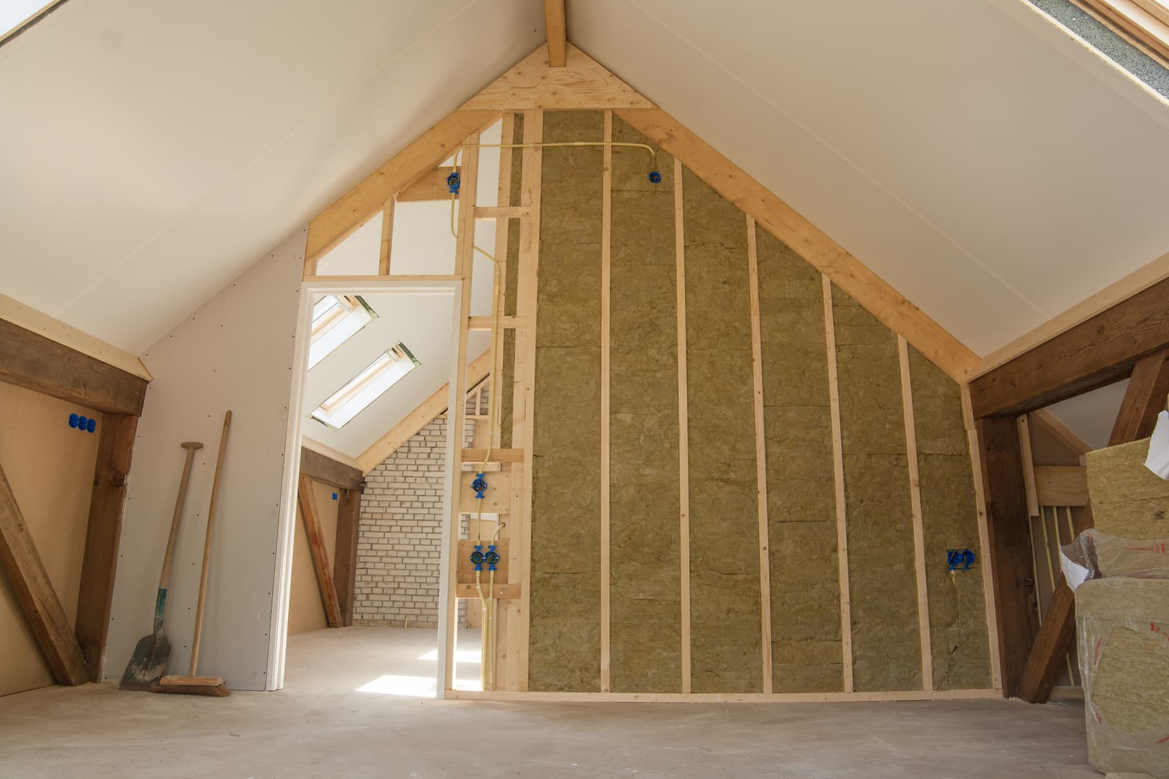 Isolation des murs intérieurs d'une maison