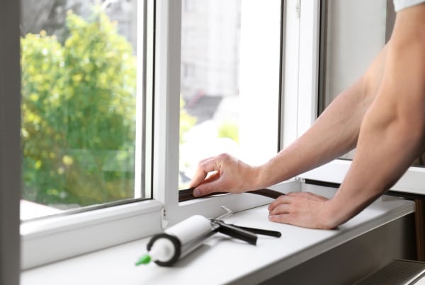 Comment optimiser l'isolation phonique d'une fenêtre ?
