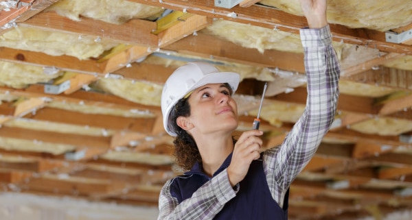 Isolation acoustique du plafond : comment la réussir ?